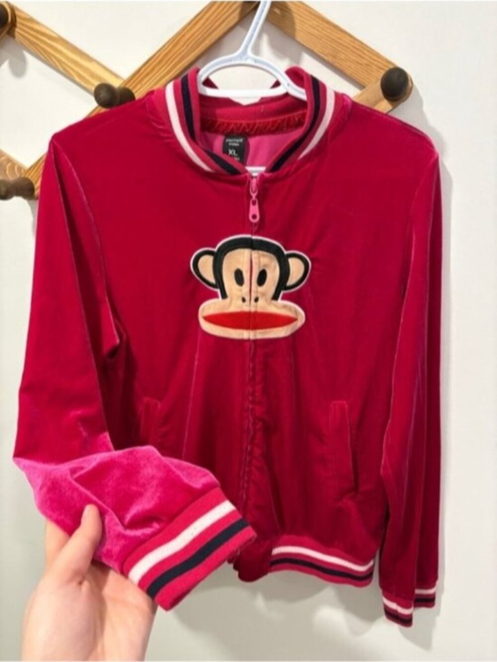 VINTAGE Paul Frank Julius the Monkey pink velour zip-up hoodie - Picture 4 of 7